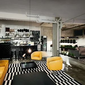 https://wallyard-concept-hotel-hostel.find-berlin-hotels.com