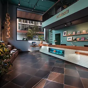 Pierdrei Hafencity 4* Amburgo